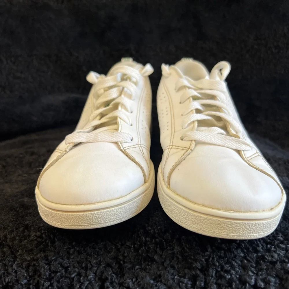 adidas Womens Advantage Base Tennis Shoes White Green Sneakers Sz 4.5‎